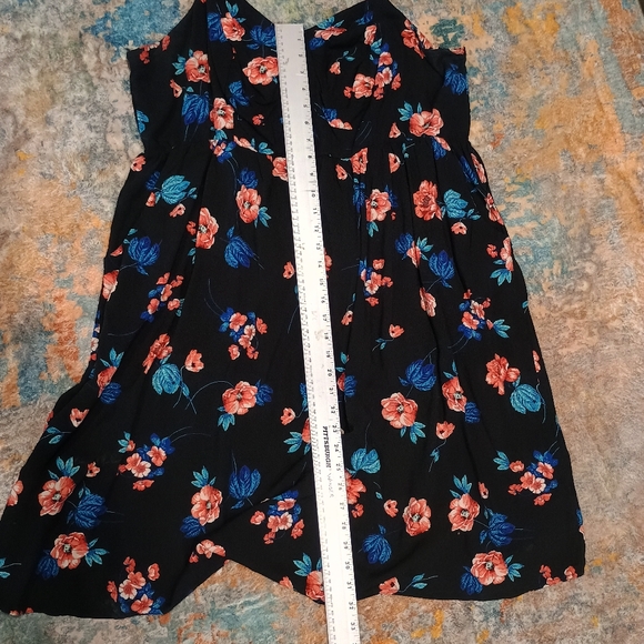 Torrid spaghetti strap Floral Black Dress with Red and Blue Accents size 2x - Picture 7 of 7